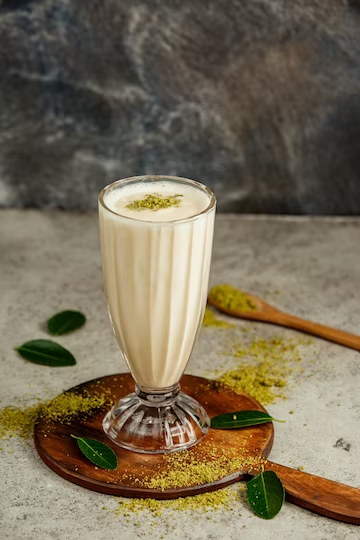 Makhaniya Lassi